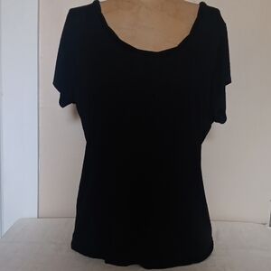 Tahari Black Semi Fitted Short Sleeve Top